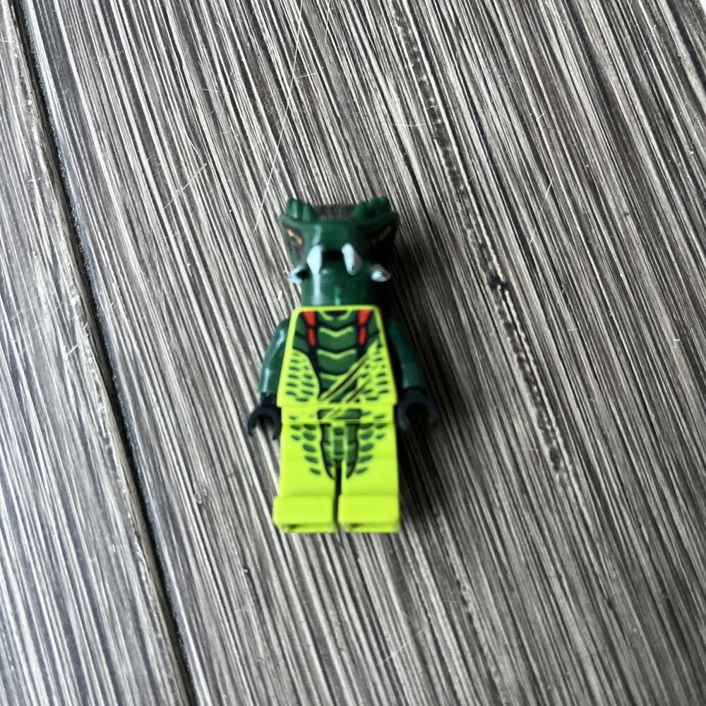 Lego Lizaru 9557 Ninjago Minifigure